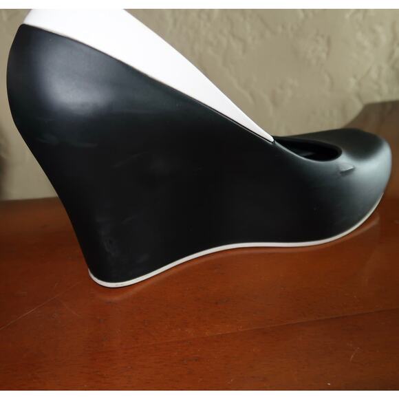 Melissa Black Block Wedges Peep Toe White Detail Pin-up Rockabilly Rubber Size 8 - Picture 9 of 10